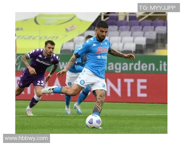 中超精彩对决拜仁与那不勒斯战成平局乌龙球引发全场热议