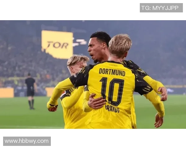 西甲激战：拜仁绝杀多特蒙德全场沸腾精彩战报回顾