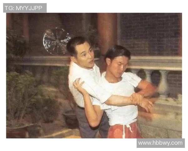 姚明与李连杰同框合影展现中国体育与武术的魅力与风采