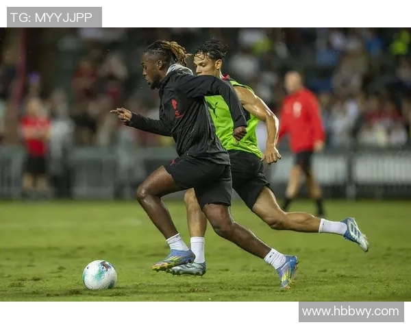 国王杯精彩对决AC米兰逆转利物浦点球大战引爆全场热情