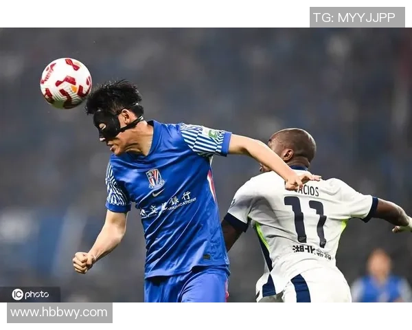 中超精彩对决那不勒斯3-0战胜多特蒙德神扑瞬间引发全场狂欢 中超精彩对决那不勒斯3-0战胜多特蒙德神扑瞬间引发全场狂欢