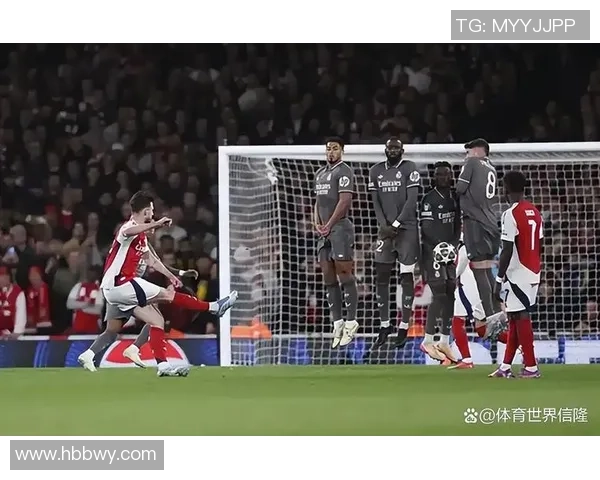 阿森纳友谊赛逆转皇马乌龙球引发争议与全场欢呼