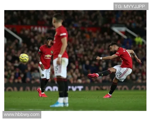 中超精彩对决里昂与曼联战成平局绝杀瞬间引发全场狂欢战术分析回顾