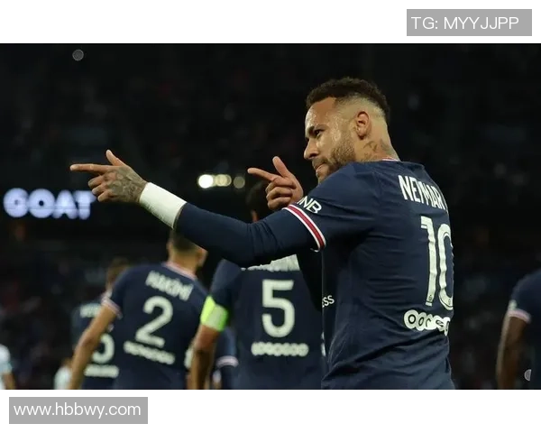 德甲精彩对决巴黎圣日耳曼大胜曼联帽子戏法引发全场狂欢