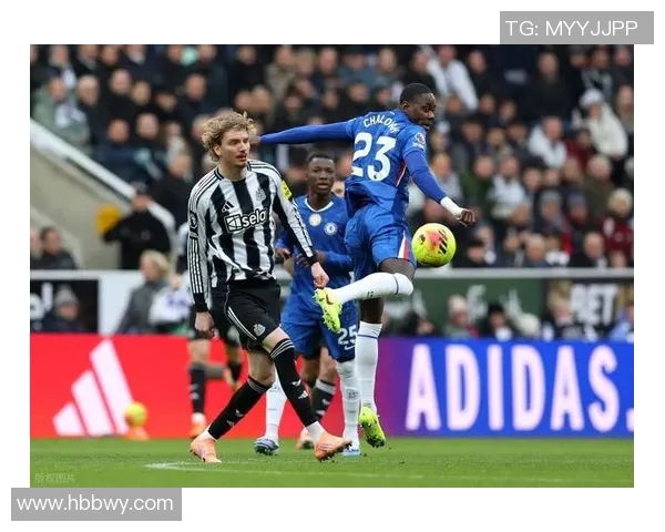 世界杯精彩对决AC米兰与切尔西战成平局引发全场热议