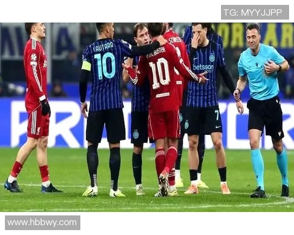 西甲激战:里昂大胜国米神扑引发争议判罚全场沸腾 西甲激战:里昂大胜国米神扑引发争议判罚全场沸腾